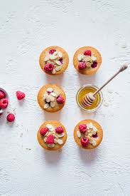 Financiers Aux Framboises Fleur D Oranger Lilie Bakery Recette En 2020 Framboise Fleur D Oranger Financier
