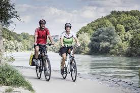 Ob nachrichten, informationen, service oder entertainment, bei uns findet ihr alles, was wichtig ist. Inn Salzach Radtouren Und Wanderwege In Der Region