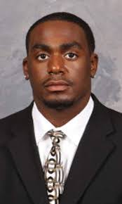 Dorian Bell's Instagram, Twitter & Facebook