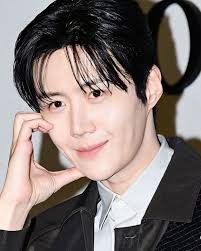 Kim Seonho 在《當生活給你橘子時》飾演朴忠秀普很高興看到演員金宣虎回來了🥹 #WhenLifeGivesYouTangerines  #폭싹속았수다