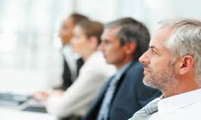 Une ampliation du contrat est adressée à l'inspecteur du travail du ressort. Emploi Des Seniors Obligations Des Entreprises