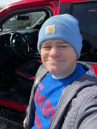 Hey all! Leigh ann & I will be out in the neighborhoods today getting  signatures for my re election. Thank you for your support in advance.  #LincolnforMayor🇺🇸