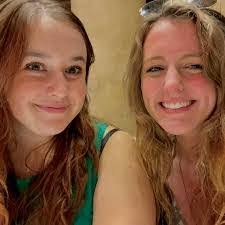 Ines Wade's Instagram, Twitter & Facebook