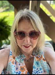 Isabel Cutler's Instagram, Twitter & Facebook