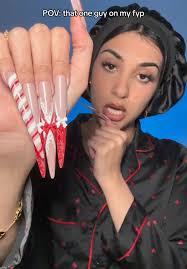 Why Is Randa Rosa So Rich