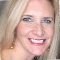 Correo electrónico y teléfono de Karen Hackman