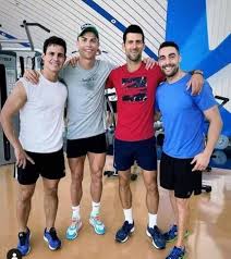 Novak đoković je v finalu turnirja serije 500 premagal stefanosa cicipasa s 6:4 in 6:3. Cuanto Mide Novak Djokovic Altura Real Height