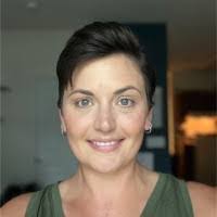 Taryn Evans's Instagram, Twitter & Facebook