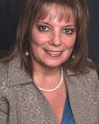 Kathy Daniele's Instagram, Twitter & Facebook