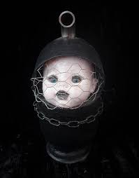 Vampiroscope, Sculpture by Nancy Cardinal