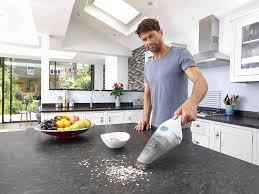 Dann haben sie noch einen tollen tag f r neue frische inspiration heute. Amazon De Black Decker Akku Handstaubsauger Dustbuster 3 6v Lithium Handsauger Beutellos Kabellos Breite Saugoffnung Abnehmbarer Staubfangbehalter Inkl Ladekabel Nvc115jl