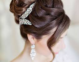 Ci sono diversi accessori per capelli da sposa che possono essere combinati con acconciature oltre al tradizionale velo. Ø§Ø­ØªØ±Ø§Ù… ØºØ±ÙŠØ¨ Ø§Ù„Ø£Ø·ÙˆØ§Ø± Ø­Ø¨ÙŠØ¨ÙŠ Accessori Per Capelli Sposa Roma Pleasantgroveumc Net