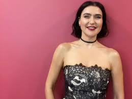 Así es Şevval Sam, una de las protagonistas de 'Pecado Original': de su  pasión por la música a su matrimonio fallido con un futbolista