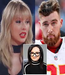 Taylor Swift Hears a Homeless Man Playing Guitar