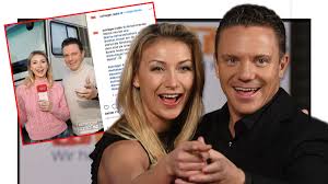 Bekannt wurde sie durch die castingshow deutschland sucht den superstar, bei der sie 2011 den achten platz belegte. Schlager Immer Wieder Sonntags Moderator Stefan Mross Bekommt Neue Show Aber Nicht Im Tv Stars