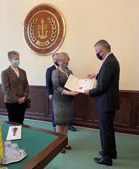 Check spelling or type a new query. Ambasadorul Romaniei In Ungaria Gabriel CÄtÄlin ÈopandÄ Èi A Prezentat Scrisoarea De Acreditare Ca Reprezentant Al Romaniei La Comisia DunÄrii Ambasada Romaniei In Ungaria