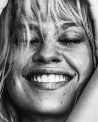 Can someone please treat Amber Michelle Breaux and Demi Jene' Bergman for  ear infections and fever.