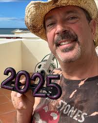 benoir73 July 16th Jones Beach Bandshell with BLAAZE, Art of Wednesday,  SEEK THE MAGIC, Steele Tribe, LB UKULELE ORCHESTRA and special guests!  Peace Love and Music … thx to @magneticvine @rickeberle