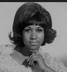 Aretha Franklin first woman inducted into Rock Hall