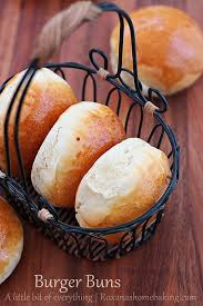 Homemade Burger Buns Recipe With Step By Step Video Recette Nourriture Recette Recettes De Cuisine