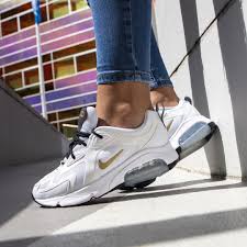 foot locker eu for her on instagram all that glitters is the new air max 200 bright white gold details black finishing touch she s a whole lotta somethi