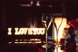 Romantic Candle Light Dinner In Kolkata Romantic Candle Light Dinner Romantic Date Night Ideas Candle Light Dinner