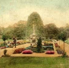 1870 English Victorian Garden Courtesy The Flower Museum London England Towards The End Of The 19th Centu Victorian Gardens Natural Garden Woodland Garden