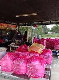 Jajahan kuala krai merupakan jajahan kedua terbesar di negeri kelantan selepas jajahan gua. Pejabat Pos Kuala Krai Kuala Krai Kelantan Malaysia Post Office Facebook