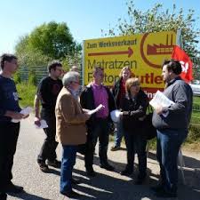 2014 erfolgte nach einem verlorenen rechtsstreit eine umfirmierung in matratzen direct ag. Viel Frust Vor Dem Werkstor Abgelassen Spd Rhein Erft