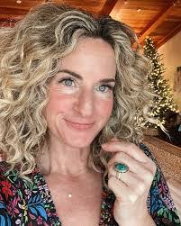 Michelle Fredette's Instagram, Twitter & Facebook