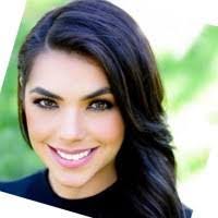 Janel Martinez's Instagram, Twitter & Facebook