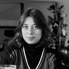 J'ai le plaisir de vous annoncer que j'occupe désormais le poste  d'Aromaticienne Junior chez IPRA France. Je suis très reconnaissante de  cette belle opportunité qui me permet de débuter ma carrière !… |