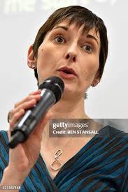 212 Caroline Leonard Photos & High Res Pictures