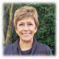 Patricia Parente's Instagram, Twitter & Facebook