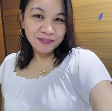 Amy Ponciano's Instagram, Twitter & Facebook