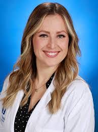 Trisha Fox's Instagram, Twitter & Facebook