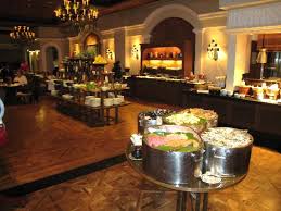 Located on the edge of the harbour, with the sydney opera house just beyond your fingertips…it doesn't get any more sydney than the dining room. The Buffet Picture Of The Dining Room At Grand Hyatt Erawan Bangkok Tripadvisor