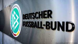 Dysfunctional family bbq, an annual k rockathon event dem franchize boyz, an. Keller Geht Komplette Dfb Spitze Vor Dem Aus Sport Dw 11 05 2021