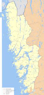 Landskapet gränsar i norr till norge och i öster till dalsland och västergötland.i söder går gränsen mot västergötland på hisingen i göteborgs kommun.det är känt för sitt fiske, salta bad och kala klippor.bohuslän har 20 000 registrerade fornlämningar Bohuslan Wikipedia