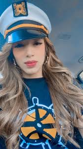 Lizmary Nieves González added a...