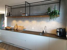 stalen frame met verlichting keuken keuken keuken idee keuken ontwerp