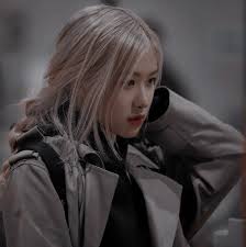 See more ideas about black pink kpop, black pink songs, black pink. Foto Rose Blackpink Aesthetic Dark Pinterest Novocom Top