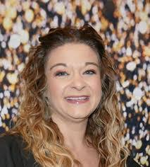 Amy Weimer's Instagram, Twitter & Facebook