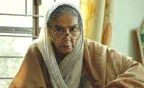 Surekha sikri biography in hindi स र ख स कर क ज वन ब ल व ड अभ न त र life story. Yfolwgdieccsum