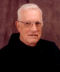 Congratulating the Reverend Father 🙏🏽✝️