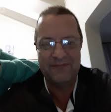 ✨𝐌𝐞𝐞𝐭 𝐎𝐮𝐫 𝐓𝐞𝐚𝐦😃 Have you met Jody Collins? Jody is our store  manager and he's proud to bring you the best and most convenient shopping  experience possible. Our team is passionate about