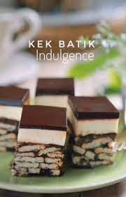 Kek batik indulgence, yg mempunyai 3 lapisan iaitu lapisan kek batik, lapisan cheese dan coklat ganache. Maaf Ada Kesilapan Teknikal Tadi Ok Azlita Masam Manis