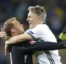Foi a 14ª edição do torneio, organizado pela federação internacional de voleibol (fivb) em conjunto com o comitê olímpico internacional (coi). Em 2016 Deutschland Gegen Ukraine Mustafi Und Schweinsteiger Zum 2 0 Welt Deutsche Nationalmannschaft Nationalmannschaft Weltmeister