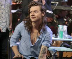 During a game of tattoo roulette, the one direction boys and corden had to open a box to reveal if they were 'safe' or would be getting a 'tattoo.' Viacomcbs Press Express Harry Styles To Move Into The The Late Late Show With James Corden Studio For First Ever Week Long Residency May 15 May 18