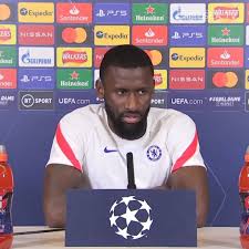 Luis suárez y rudiger protagonizaron un careo en el descenlace del atlético vs. Chelsea Football Club Rudiger Suarez Defends His Badge I Defend Mine Facebook